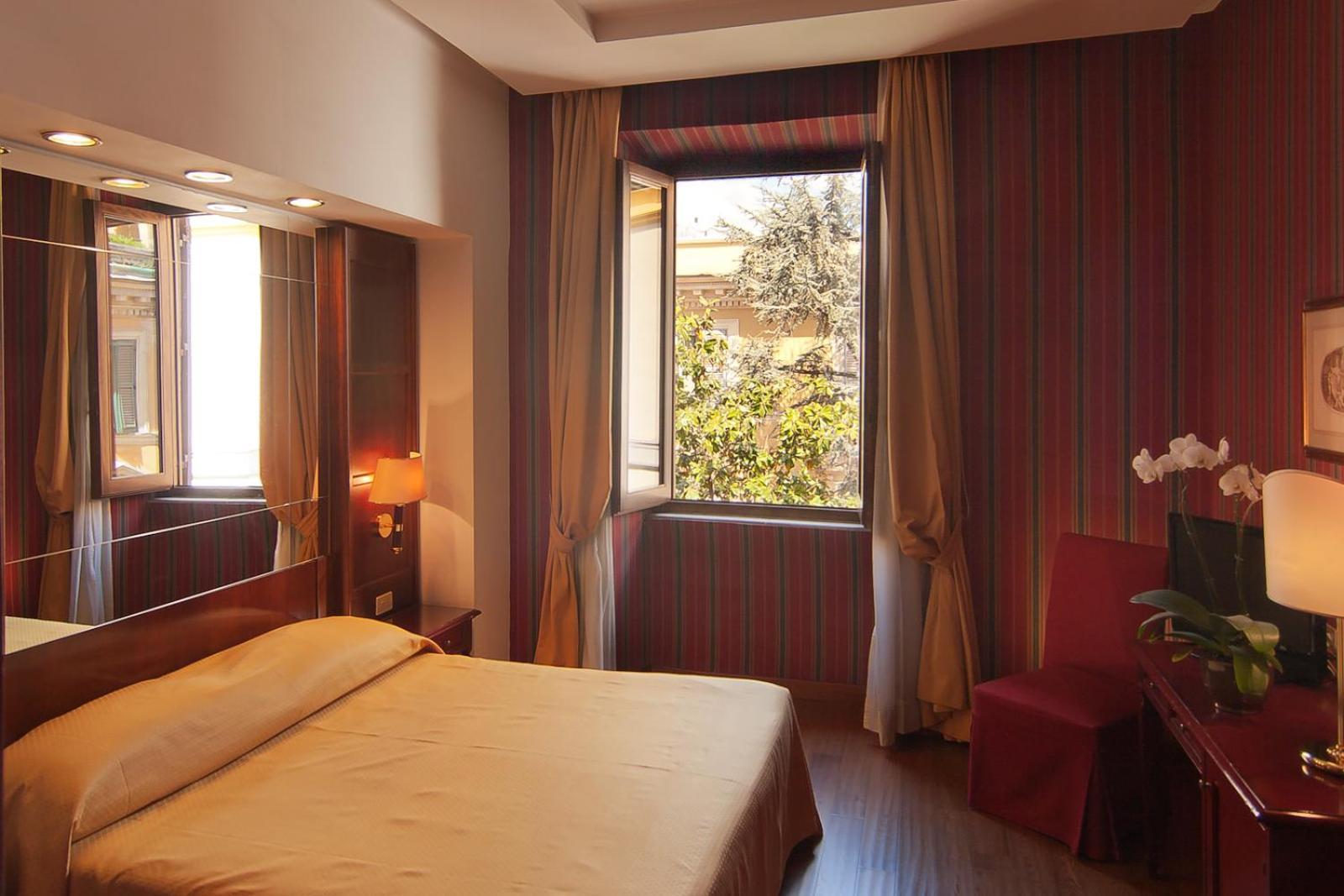 Atlante Garden Hotel Rome Bagian luar foto