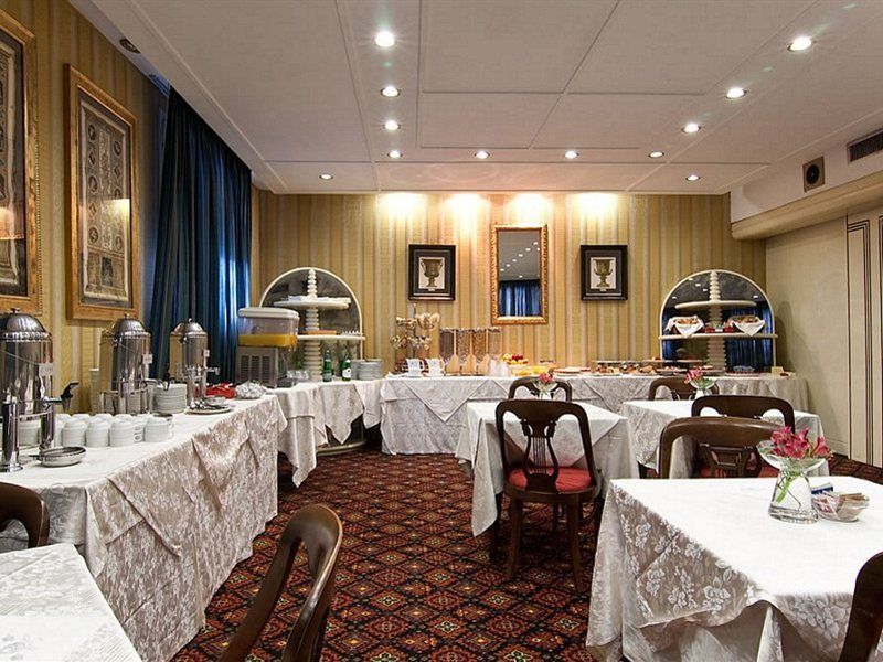 Atlante Garden Hotel Rome Bagian luar foto
