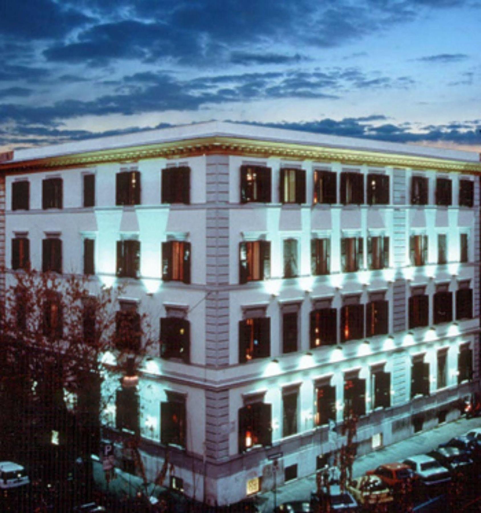 Atlante Garden Hotel Rome Bagian luar foto
