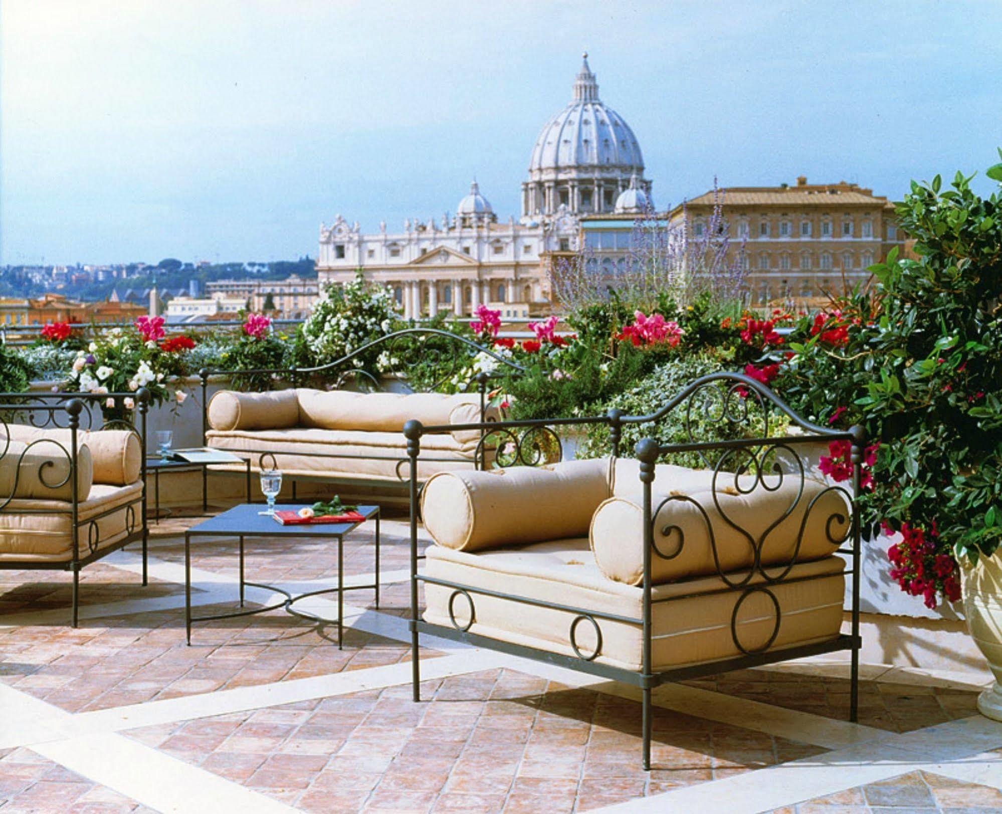 Atlante Garden Hotel Rome Bagian luar foto