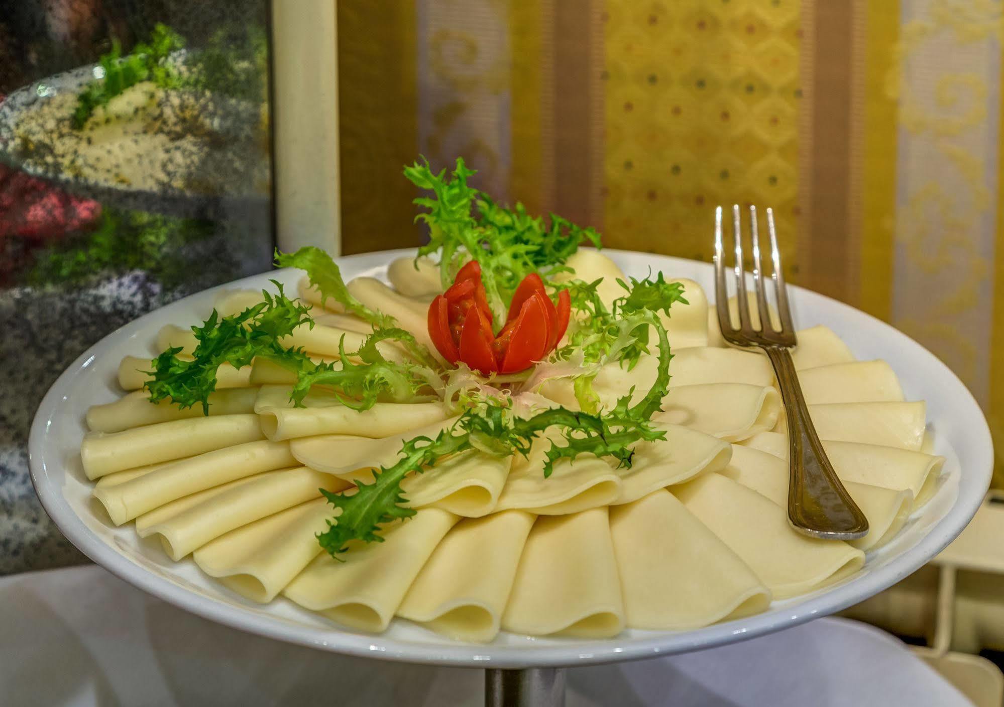 Atlante Garden Hotel Rome Bagian luar foto
